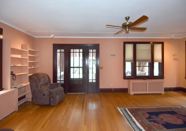 Photo 3 of Single family home for sale at 212 Virginia Ave, Aspinwall, PA 15215 | MLS# 1750249 | Listing updated on 2026-08-26
