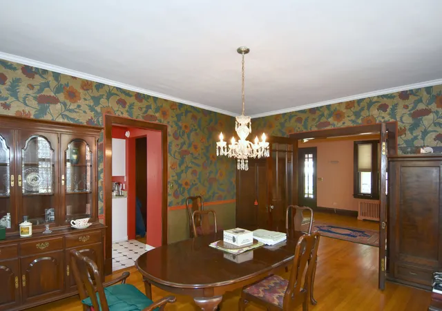 Photo 5 of Single family home for sale at 212 Virginia Ave, Aspinwall, PA 15215 | MLS# 1750249 | Listing updated on 2026-08-26