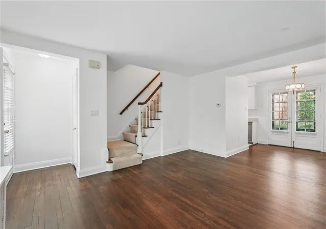 Photo 4 of House for sale at 446 Olympia Rd, Mt Washington, PA 15211 | MLS# 1750352 | Listing updated on 2026-08-08