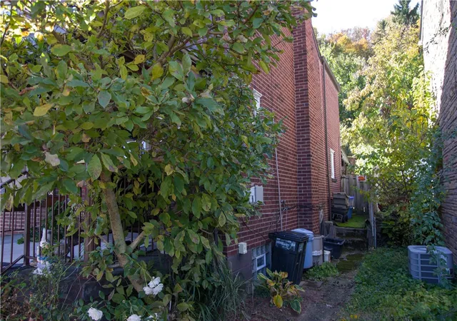 Photo 41 of Single family home for sale at 931 Liberty St, Mc Kees Rocks, PA 15136 | MLS# 1750576 | Listing updated on 2026-08-24