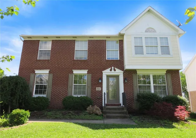 Photo 1 of Sale Pending at 392 Pine Ridge Dr, Peters Twp, PA 15367 | MLS# 1750584 | Listing updated on 2026-08-25