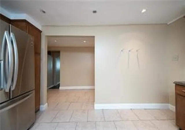 Photo 4 of Single family home for sale at 1922 Harcum Way, Pittsburgh, PA 15203 | MLS# 1751111 | Listing updated on 2026-10-03