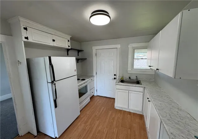 Listing Photo 4 - Condo for sale in building located at 1700 6th St, New Brighton, PA 15066