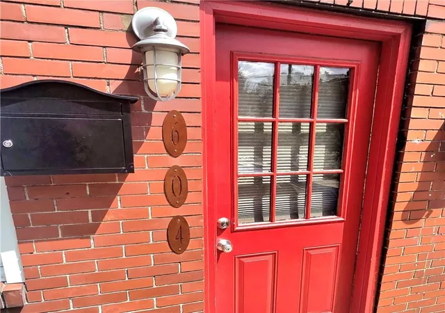Photo 1 of Single family home for sale at 604 Middle St, Pittsburgh, PA 15212 | MLS# 1751049 | Listing updated on 2026-09-20