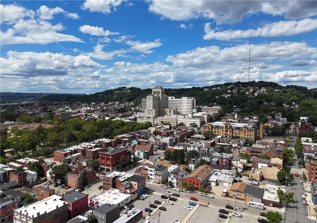 Photo 46 of Single family home for sale at 604 Middle St, Pittsburgh, PA 15212 | MLS# 1751049 | Listing updated on 2026-09-20