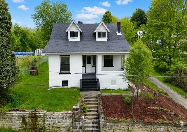 Photo 1 of Single family home for sale at 2123 Grandview Ave, Monroeville, PA 15146 | MLS# 1751987 | Listing updated on 2026-08-19