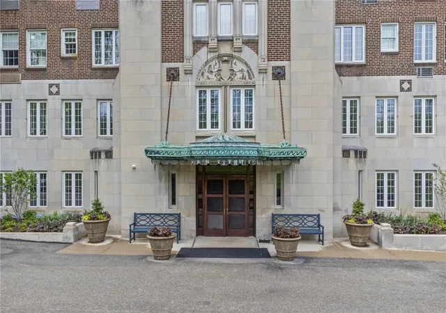 Photo 1 of Condo for sale at 5023 Frew St #9C, Squirrel Hill, PA 15213 | MLS# 1752103 | Listing updated on 2026-08-18
