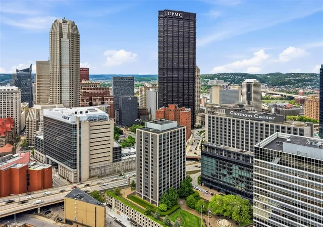 Photo 2 of Condo for sale at 112 Washington Pl #19C, Downtown Pgh, PA 15219 | MLS# 1752210 | Listing updated on 2026-08-19