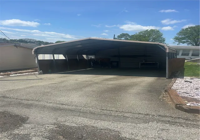 Photo 16 of Single family home for sale at 309 Spruce St, Mount Pleasant, PA 15666 | MLS# 1752462 | Listing updated on 2026-08-26