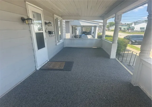 Photo 3 of Single family home for sale at 309 Spruce St, Mount Pleasant, PA 15666 | MLS# 1752462 | Listing updated on 2026-08-26