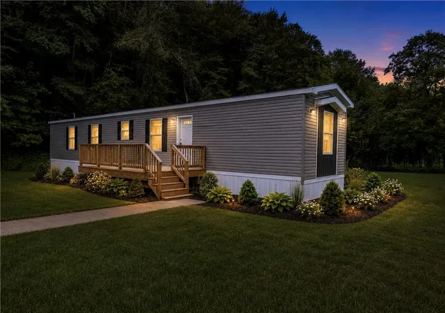 Photo 4 of Manufactured home for sale at 206 Iron Furnace Rd, East Brady, PA 16028 | MLS# 1752461 | Listing updated on 2026-08-28