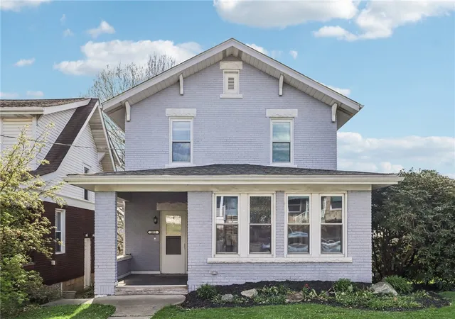 Photo 3 of Single family home for sale at 2011 Ridge Ave, New Kensington, PA 15068 | MLS# 1752647 | Listing updated on 2026-08-27