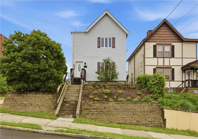 Photo 1 of Sale Pending at 432 Jefferson Ave, Pittsburgh, PA 15202 | MLS# 1752784 | Listing updated on 2026-08-29