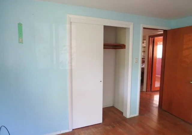 Photo 3 of Sale Pending at 429 Woodrift Ln, Pleasant Hills, PA 15236 | MLS# 1752995 | Listing updated on 2026-08-28