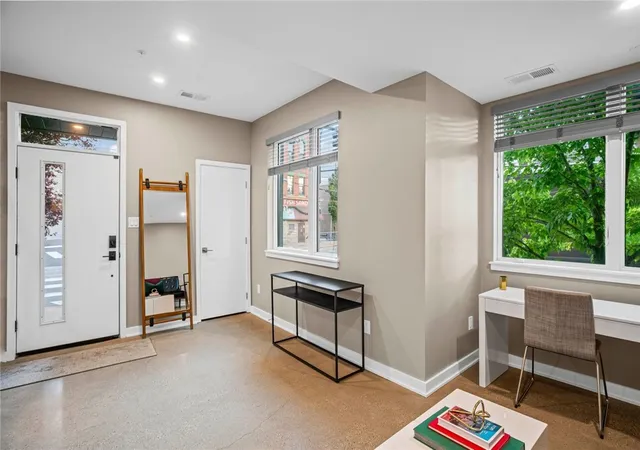 Photo 4 of Townhouse for sale at 5501 Butler St, Pittsburgh, PA 15201 | MLS# 1753108 | Listing updated on 2026-08-19