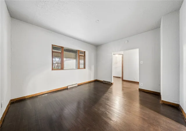 Photo 5 of Single family home for sale at 620 Broadway Ave, Mc Kees Rocks, PA 15136 | MLS# 1753436 | Listing updated on 2026-08-30