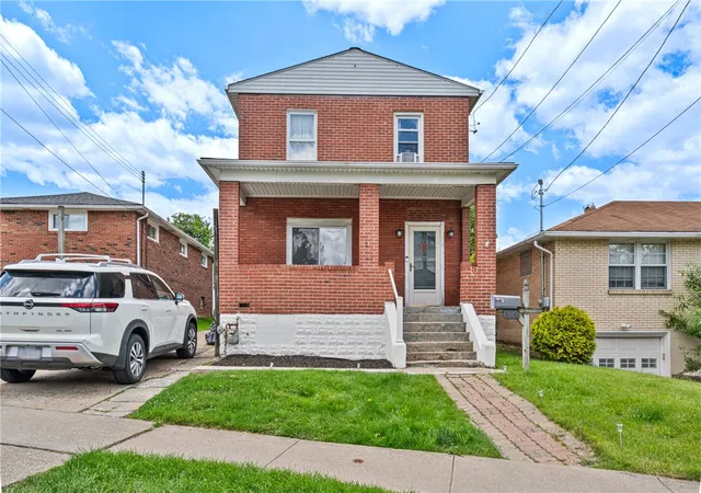 Photo 1 of Single family home for sale at 414 Mifflin St, West Mifflin, PA 15122 | MLS# 1753496 | Listing updated on 2026-08-18