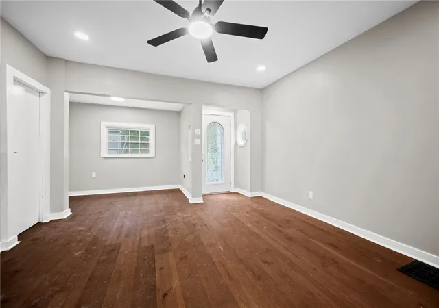Photo 3 of Single family home for sale at 5 Ambridge, Ambridge, PA 15003 | MLS# 1752788 | Listing updated on 2026-08-17
