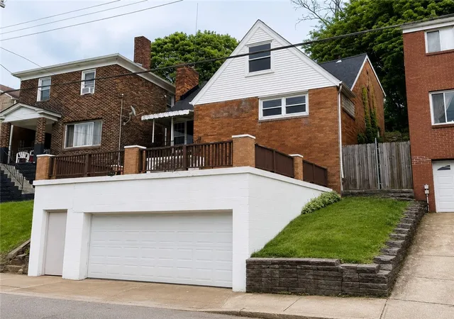 Photo 2 of Single family home for sale at 3474 Webster Ave, Pittsburgh, PA 15219 | MLS# 1753870 | Listing updated on 2026-08-29