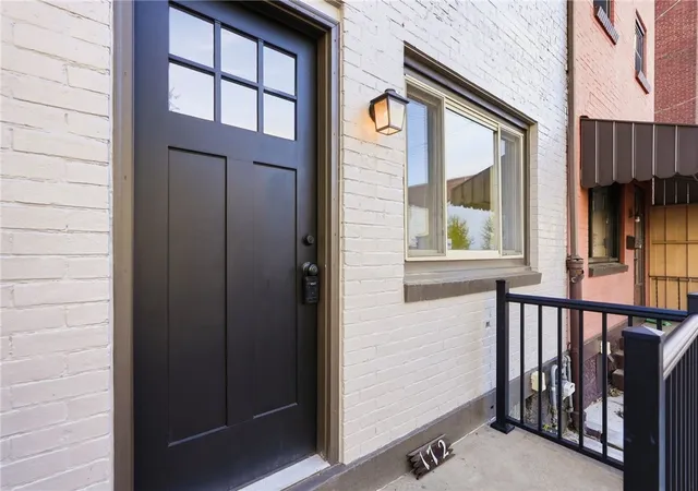 Photo 4 of Sale Pending at 172 49th Street, Pittsburgh, PA 15201 | MLS# 1753651 | Listing updated on 2026-08-10
