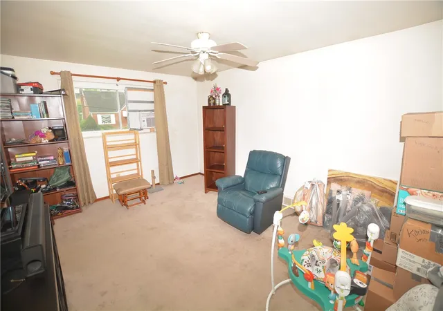 Photo 5 of Single family home for sale at 204 Lee Ave, Pittsburgh, PA 15237 | MLS# 1753556 | Listing updated on 2026-08-24