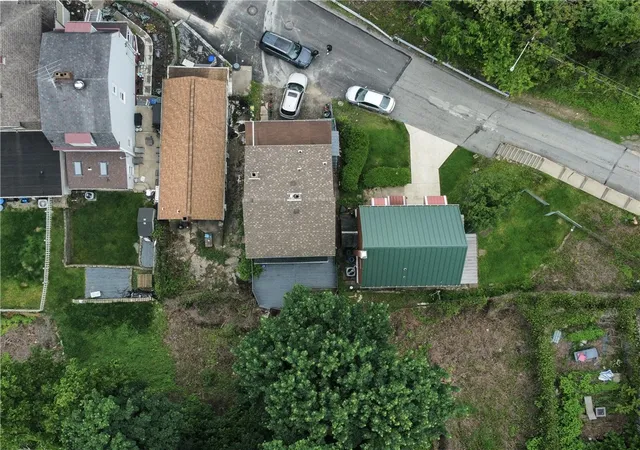 Photo 3 of Single family home for sale at 858 Monteiro, Pittsburgh, PA 15217 | MLS# 1753889 | Listing updated on 2026-08-23