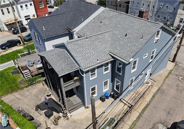 Photo 4 of House for sale at 610 52nd Street, Pittsburgh, PA 15201 | MLS# 1754196 | Listing updated on 2026-08-20