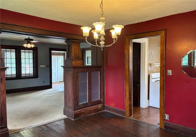 Photo 3 of Single family home for sale at 68 Center Ave, Burgettstown Boro, PA 15021 | MLS# 1754265 | Listing updated on 2026-08-22