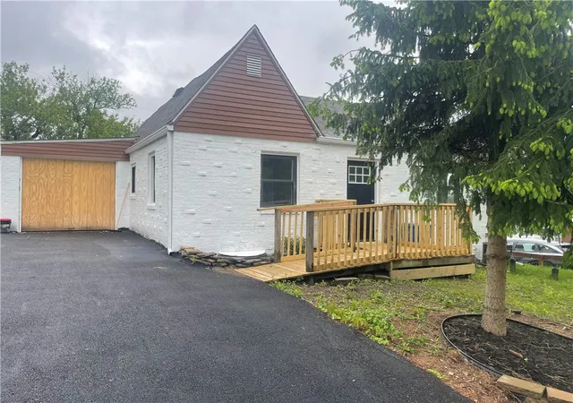 Photo 22 of Single family home for sale at 2616 Kenview Dr, New Kensington, PA 15068 | MLS# 1754189 | Listing updated on 2026-08-29