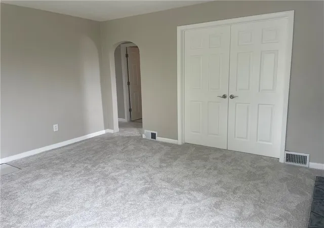 Photo 3 of Single family home for sale at 2616 Kenview Dr, New Kensington, PA 15068 | MLS# 1754189 | Listing updated on 2026-08-29