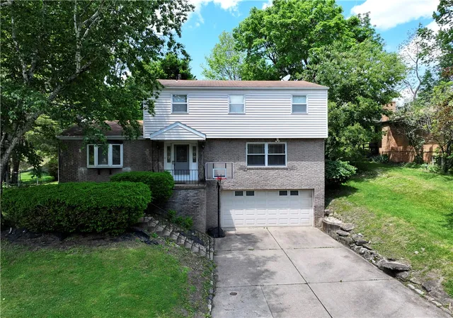 Photo 1 of Single family home for sale at 4435 Marywood Dr, Monroeville, PA 15146 | MLS# 1754490 | Listing updated on 2026-08-18