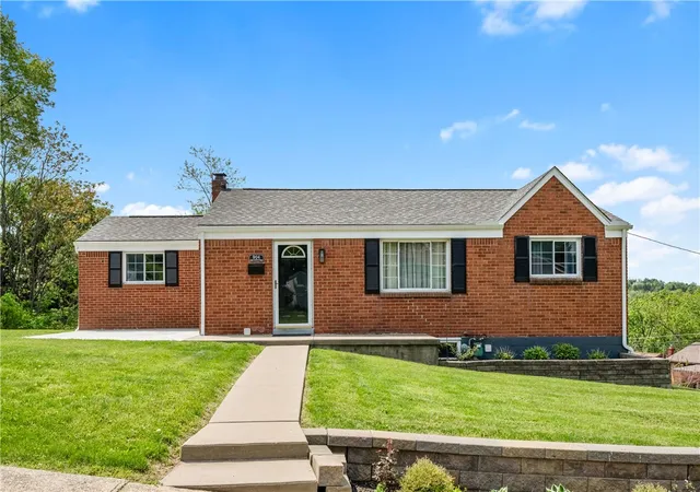 Photo 1 of Single family home for sale at 904 Sunnyside Dr, West Mifflin, PA 15122 | MLS# 1754312 | Listing updated on 2026-08-23