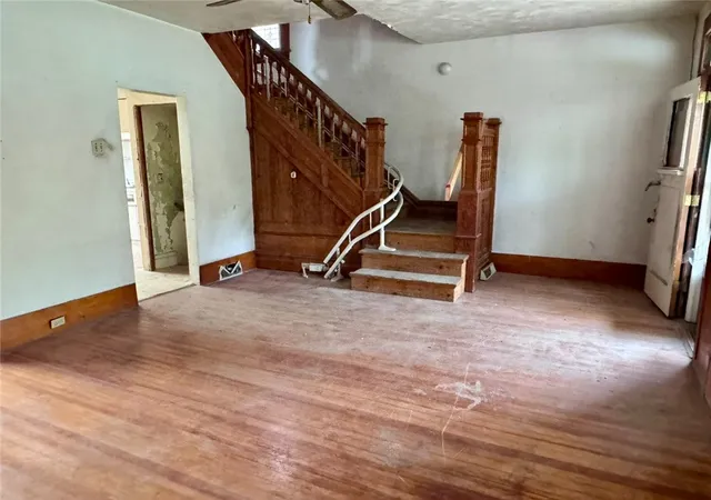 Photo 3 of Single family home for sale at 1605 Union Ave, Mc Keesport, PA 15132 | MLS# 1754779 | Listing updated on 2026-08-20
