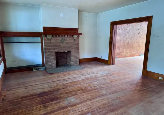 Photo 3 of Single family home for sale at 1605 Union Ave, Mc Keesport, PA 15132 | MLS# 1754779 | Listing updated on 2026-08-20