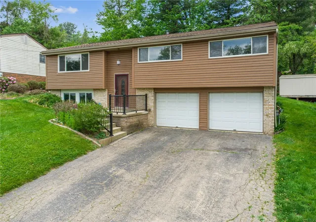 Photo 2 of Sale Pending at 506 Malabar Dr, Plum Boro, PA 15239 | MLS# 1754679 | Listing updated on 2026-08-19