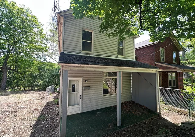 Photo 2 of Single family home for sale at 1302 Coal St, Pittsburgh, PA 15221 | MLS# 1754864 | Listing updated on 2026-08-26