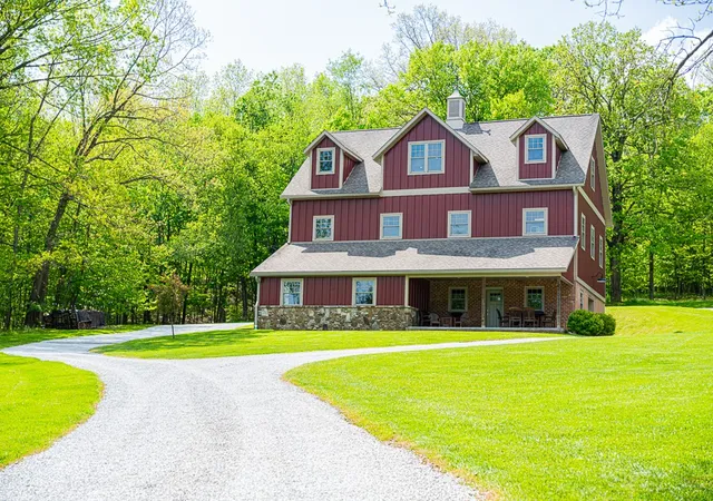 Photo 3 of Sale Pending at 234 Strawberry Ln, Ligonier, PA 15658 | MLS# 1754673 | Listing updated on 2026-08-26
