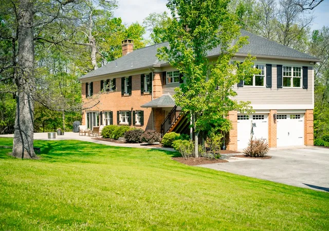 Photo 4 of Sale Pending at 234 Strawberry Ln, Ligonier, PA 15658 | MLS# 1754673 | Listing updated on 2026-08-26