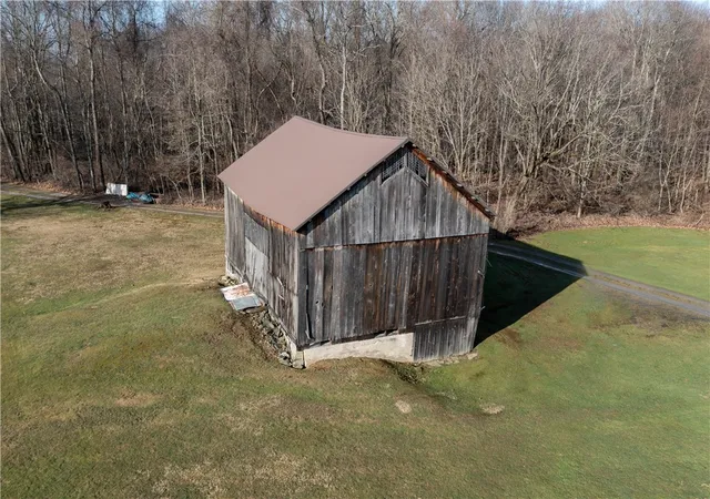Photo 2 of Sale Pending at 7355 Penn Ave, Somerset, PA 15501 | MLS# 1755110 | Listing updated on 2026-08-21