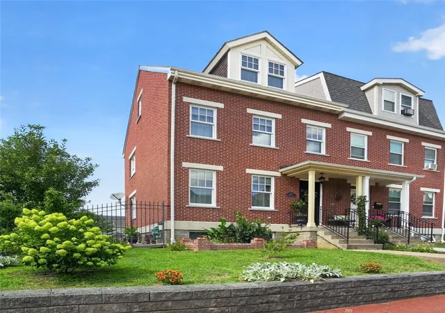 Photo 2 of Townhouse for sale at 1244 W North Ave, Manchester, PA 15233 | MLS# 1754666 | Listing updated on 2026-08-17