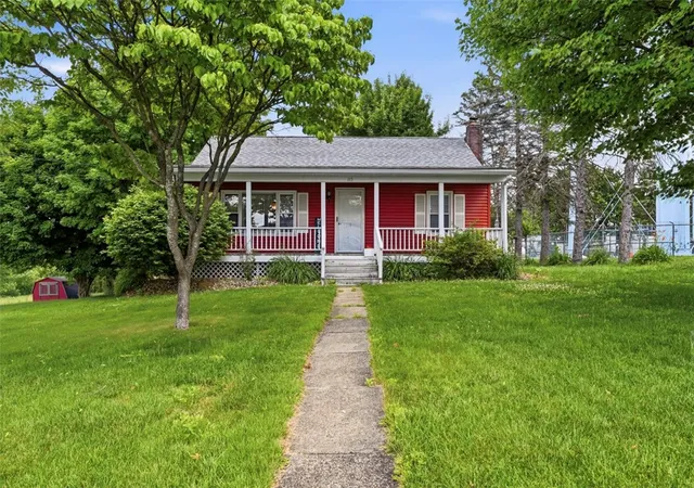 Photo 1 of Sale Pending at 115 Westview Dr, Butler, PA 16001 | MLS# 1755328 | Listing updated on 2026-08-28
