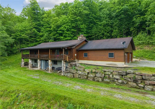 Photo 1 of Sale Pending at 905 Indian Crk Valley Rd, Indian Head, PA 15446 | MLS# 1755306 | Listing updated on 2026-08-24