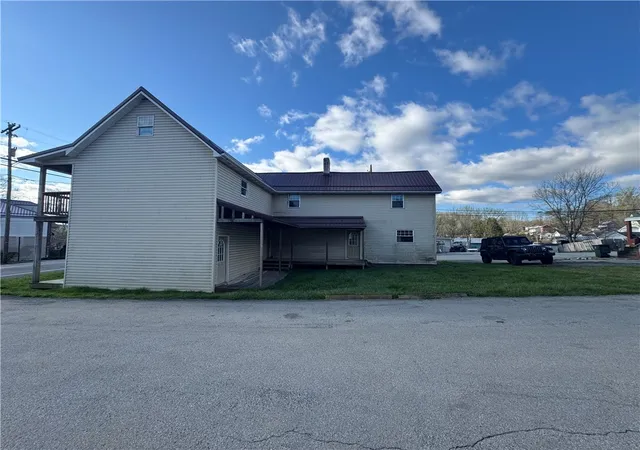 Photo 4 of House for sale at 117 Station St, South Huntingdon, PA 15698 | MLS# 1755750 | Listing updated on 2026-08-18