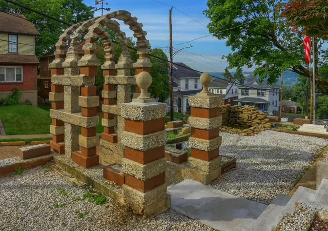 Photo 5 of Single family home for sale at 164 Sheridan Ave, Pittsburgh, PA 15202 | MLS# 1757003 | Listing updated on 2026-08-18