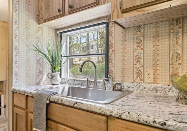 Photo 4 of Sale Pending at 154 Thompson Rd, Torrance, PA 15779 | MLS# 1757515 | Listing updated on 2026-08-26