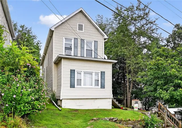 Photo 1 of Single family home for sale at 606 N Penn St, Penn, PA 15675 | MLS# 1757560 | Listing updated on 2026-08-24