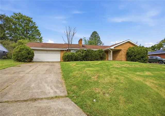 Photo 3 of Sale Pending at 4104 Burnsire Dr, Irwin, PA 15642 | MLS# 1757504 | Listing updated on 2026-08-25