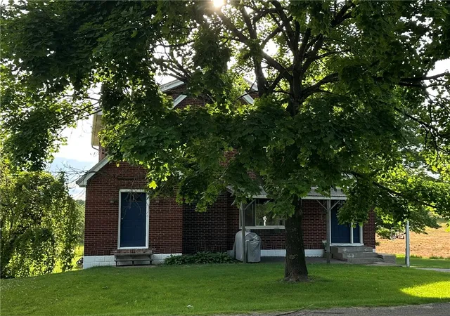 Photo 2 of Single family home for sale at 865 E Brady Rd, Cowansville, PA 16218 | MLS# 1757485 | Listing updated on 2026-09-30