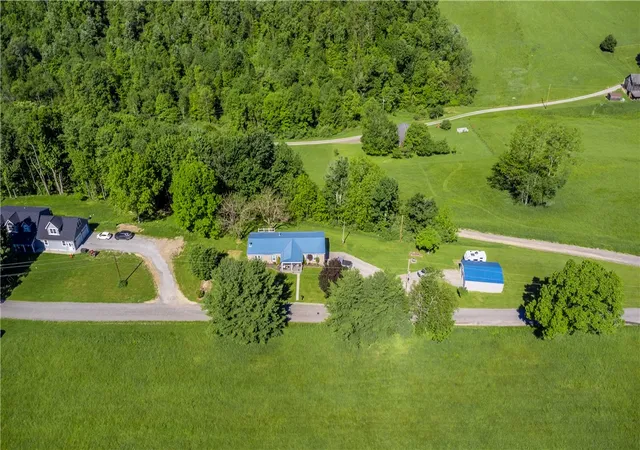Photo 2 of Sale Pending at 237 Bishop Rd, Karns City, PA 16041 | MLS# 1757283 | Listing updated on 2026-08-18