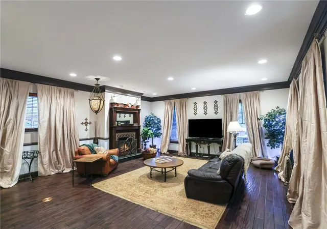 Photo 2 of Sale Pending at 9925 Grandview Ave, Penn Hills, PA 15235 | MLS# 1757629 | Listing updated on 2026-08-25